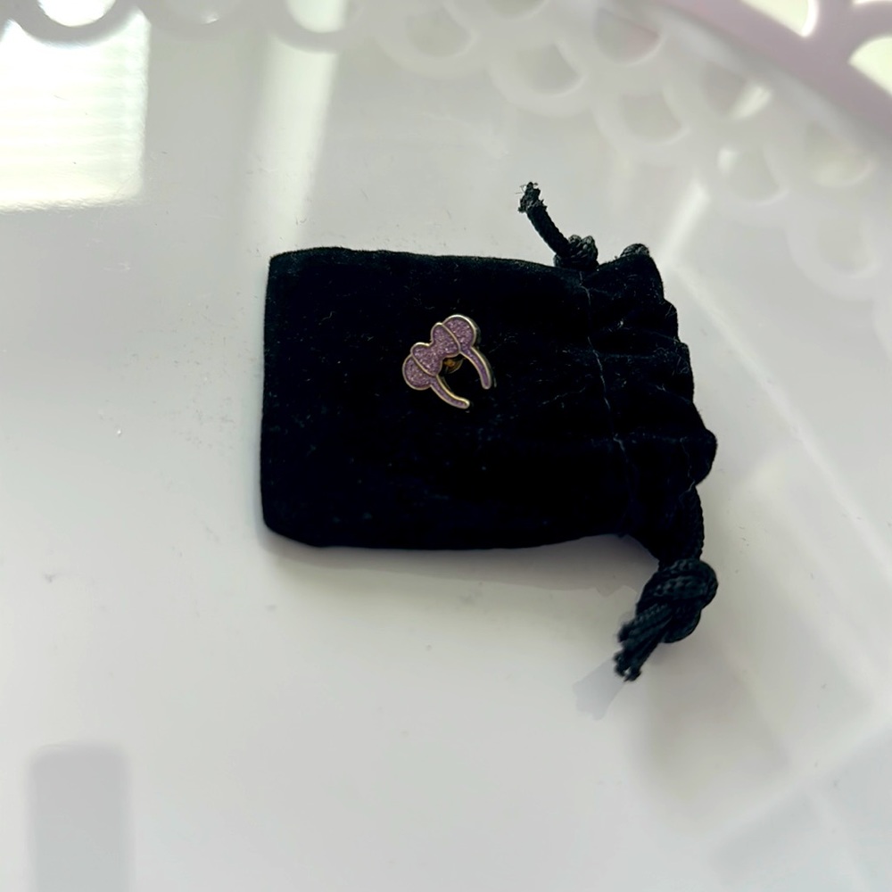 BBBrooke Apple Watch band button light purple glitter Minnie ears